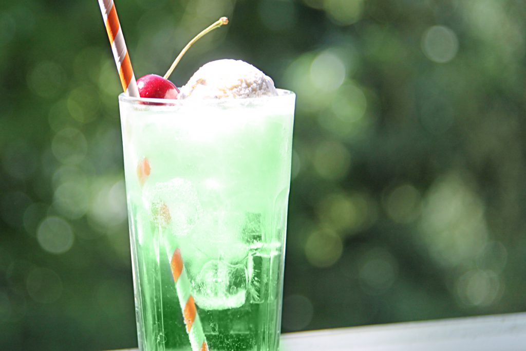 Melon Cream Soda Rezept aus der japanischen Küche