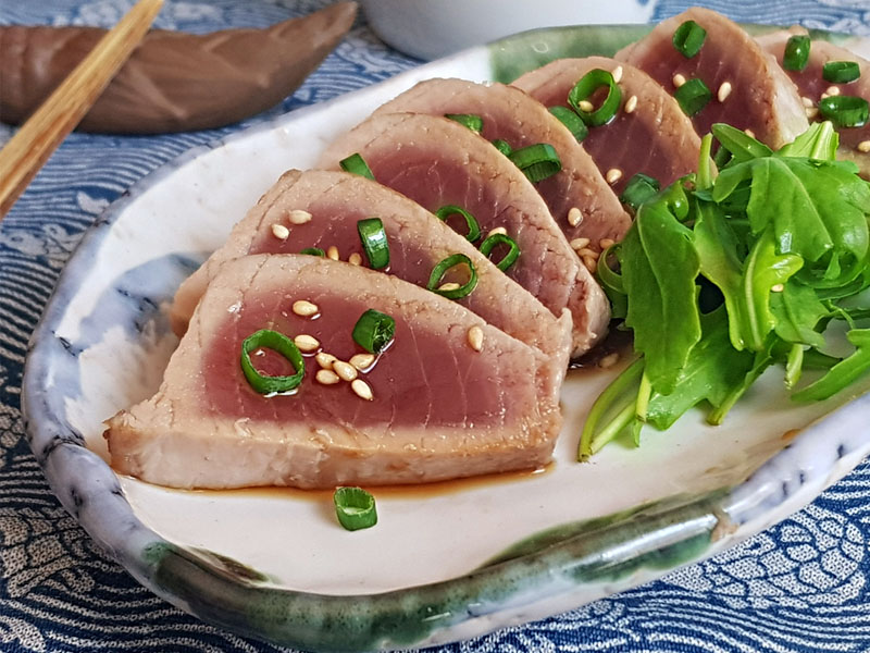 Tuna Tataki (鮪のたたき) - Rezept aus der japanischen Küche