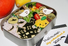 Halloween by Satsuki